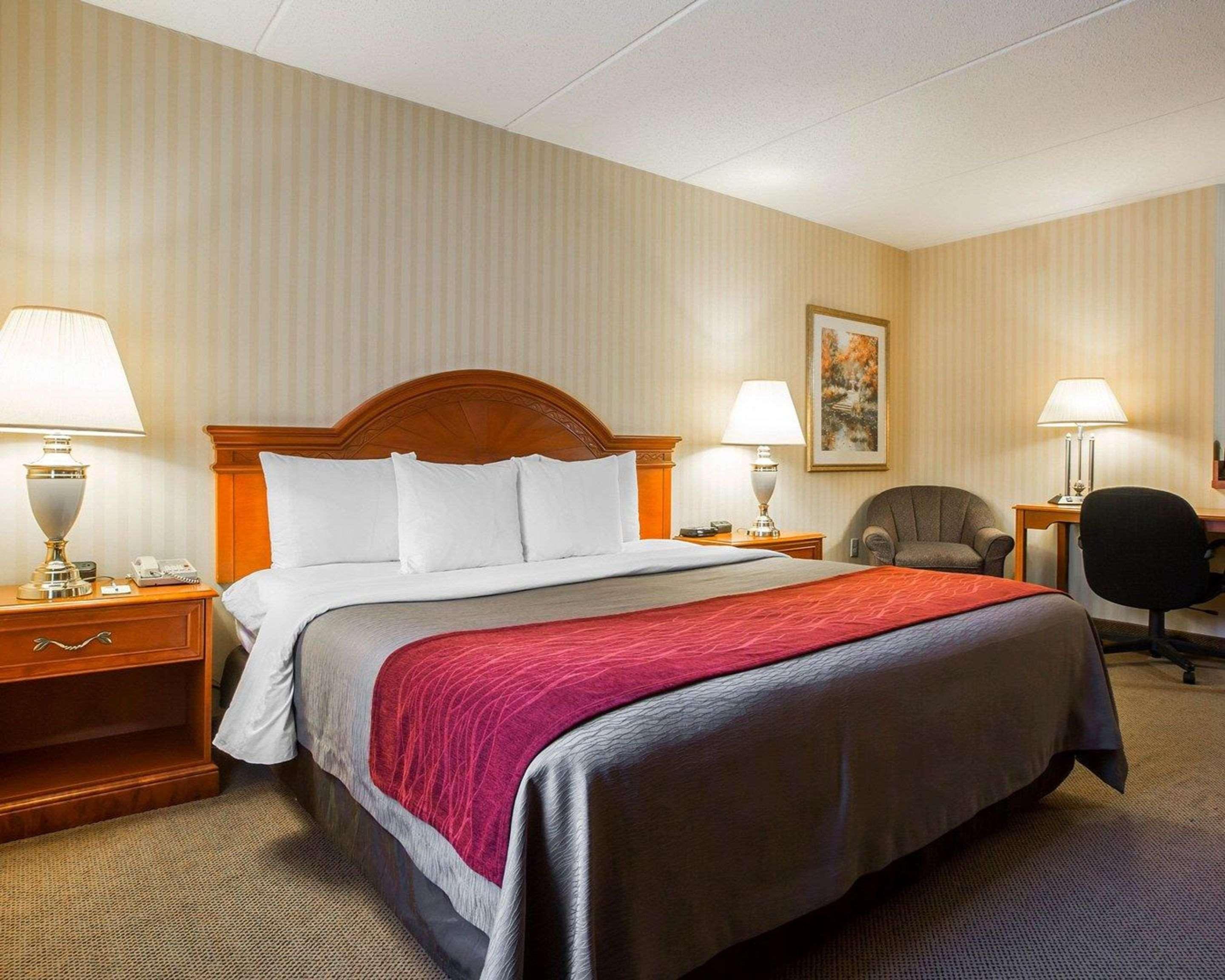 Holiday Inn Express & Suites Hawthorne - Elmsford North By Ihg Exterior foto